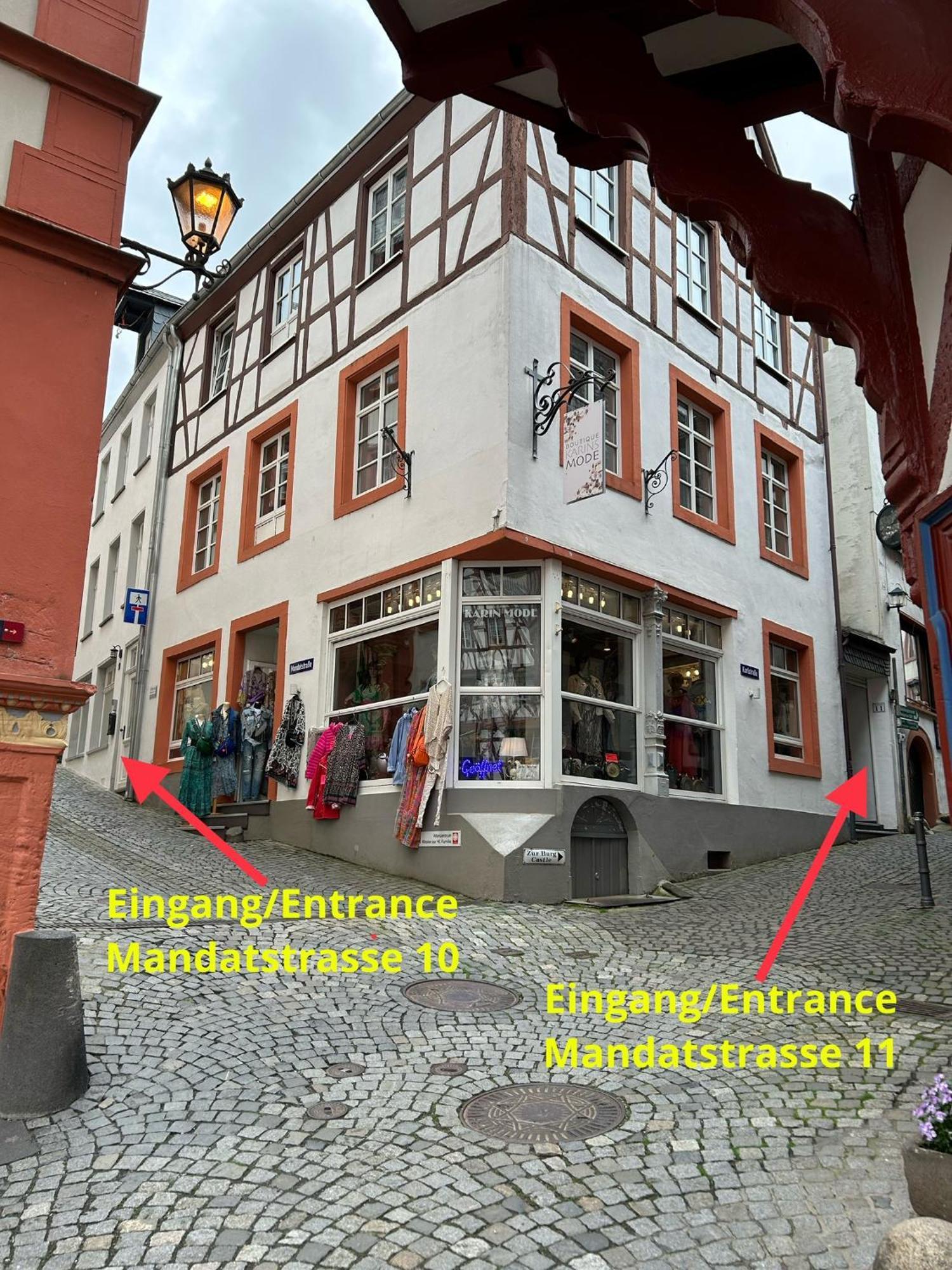 Fachwerkperle Am Historischen Marktplatz Bernkastel-Kues Exteriér fotografie